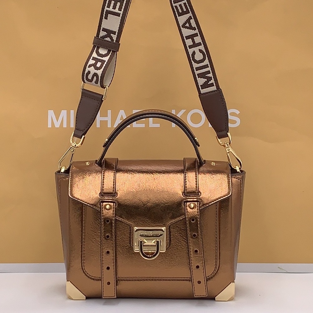 MICHAEL KORS
Manhattan Medium Top Hand School
Patent Satchel MOCHA COLOR - Picture 7 of 16